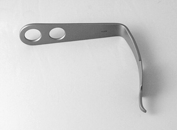 Modified Angled Hohmann Retractor with Long Handle and Short Tip
